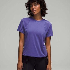 VGUC Lululemon Lightweight Cinched Hem Hiking Shirt Size 2